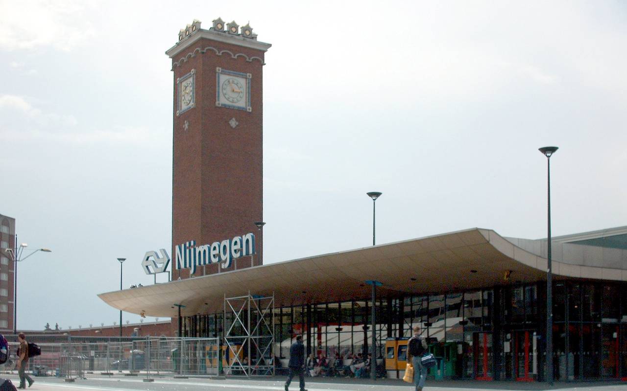 Der Hauptbahnhof von Nimwegen