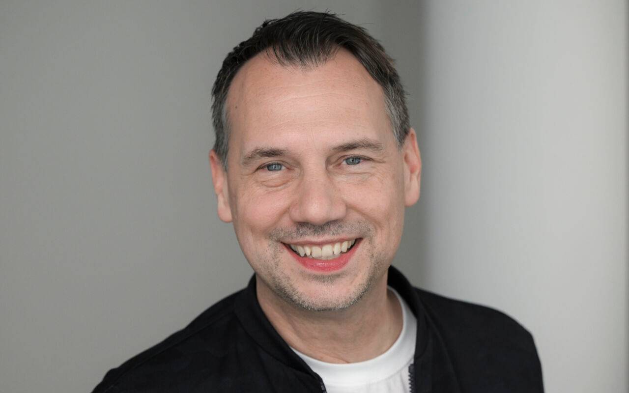 Der Bestseller-Autor Sebastian Fitzek bei einem dpa-Interview