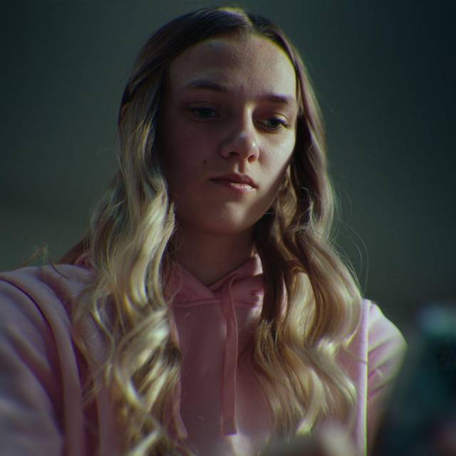 «Unbekannte Nummer: Der Highschool-Catfish»