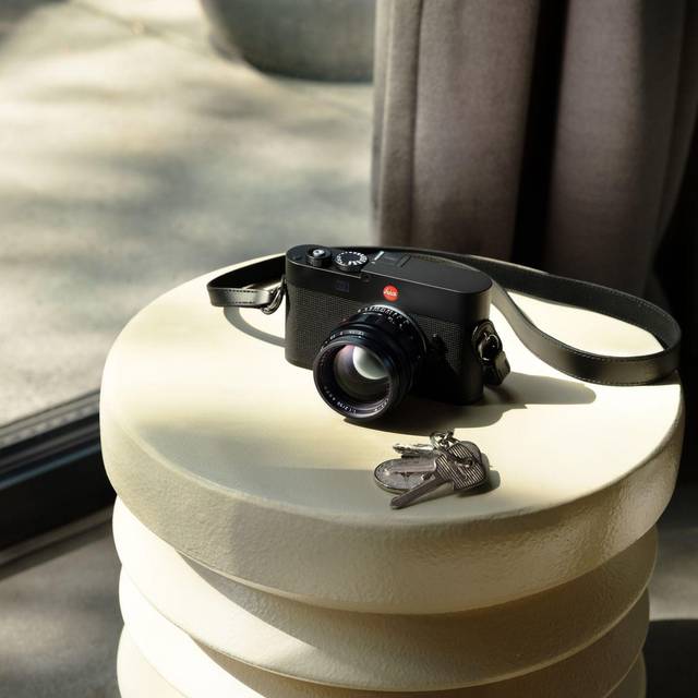 Leica M EV1
