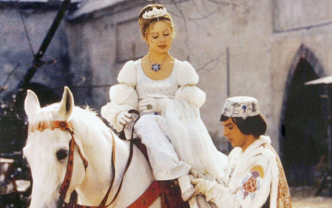 Weihnachtsfilm "Drei Haselnüsse für Aschenbrödel"