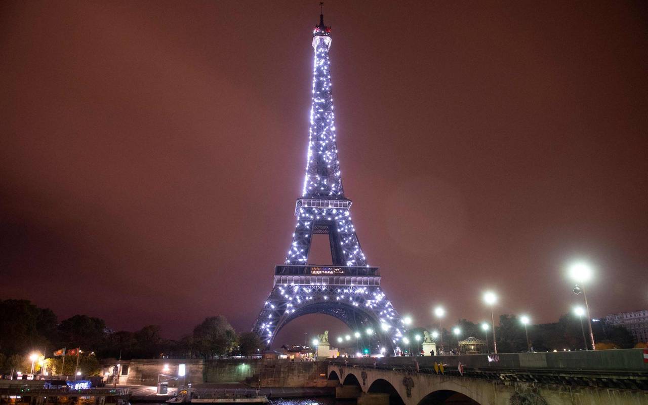 Lichter am Eiffelturm