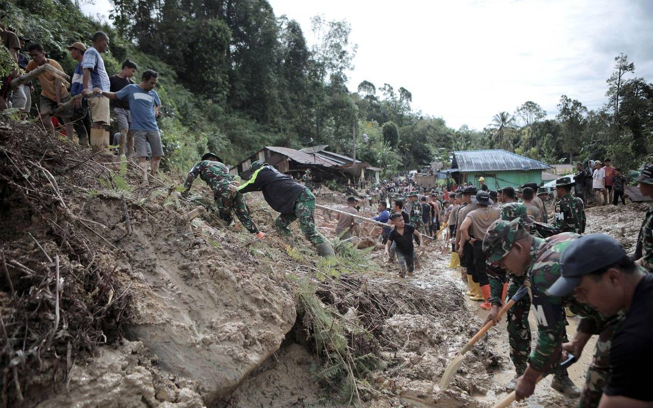 Überschwemmungen in Indonesien
