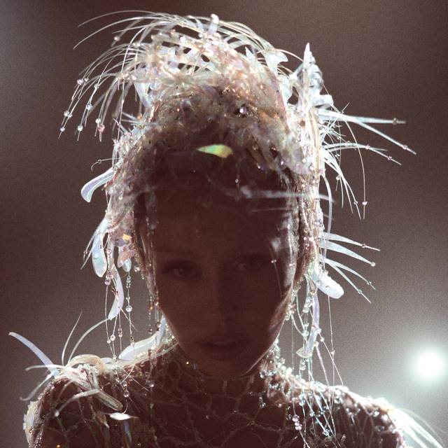 Miley Cyrus enthüllt ihre neue Single "End Of The World" aus dem kommenden Album "Something Beautiful". Hier zu hören im besten Mix.