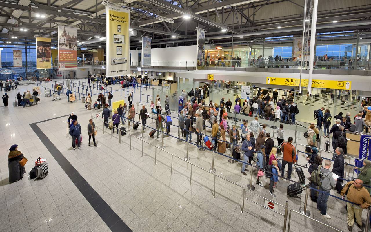 Weeze Neue Sicherheitsfirma Am Airport Antenne Niederrhein