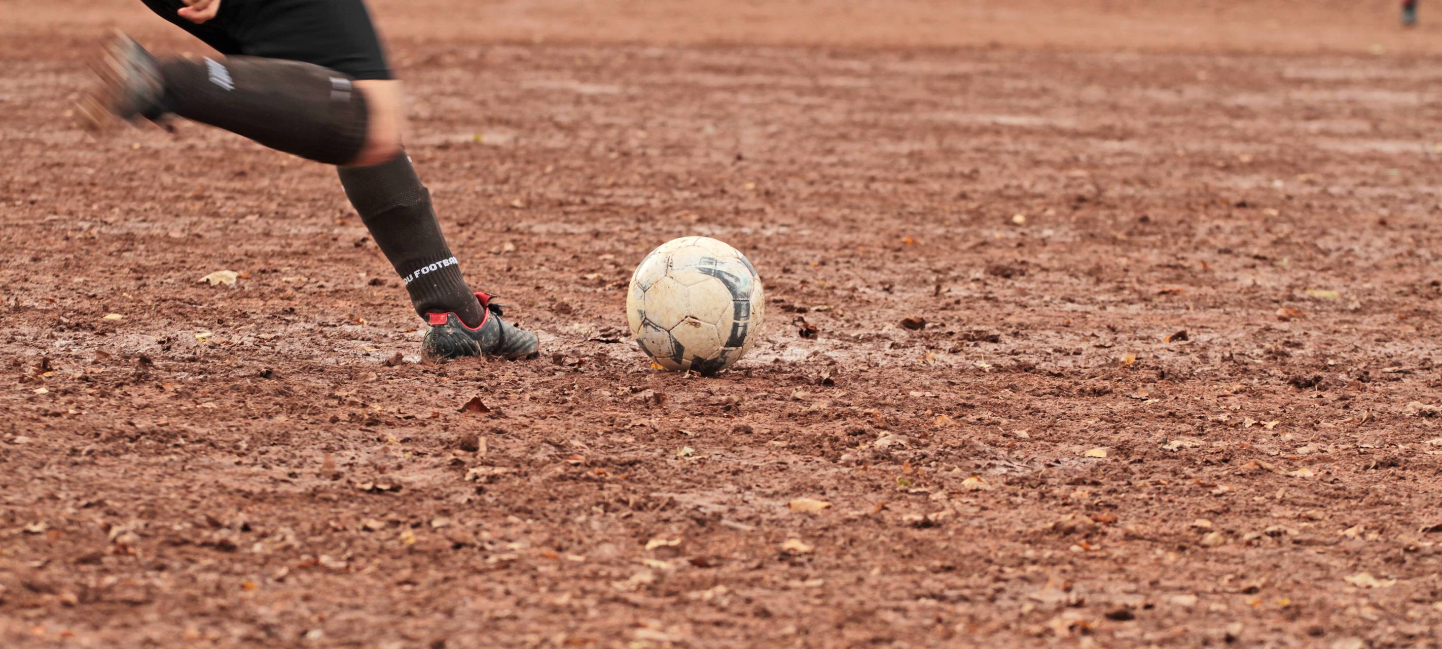 Niederrhein: Fußball-Vereine für Abbruch der Saison