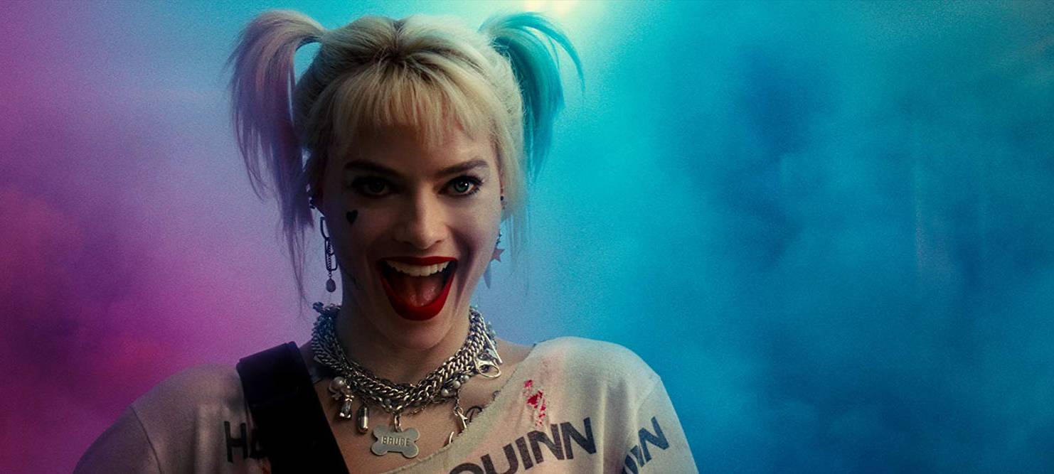 Harley schöpft nach der Trennung vom Joker neue, skurrile Freude.