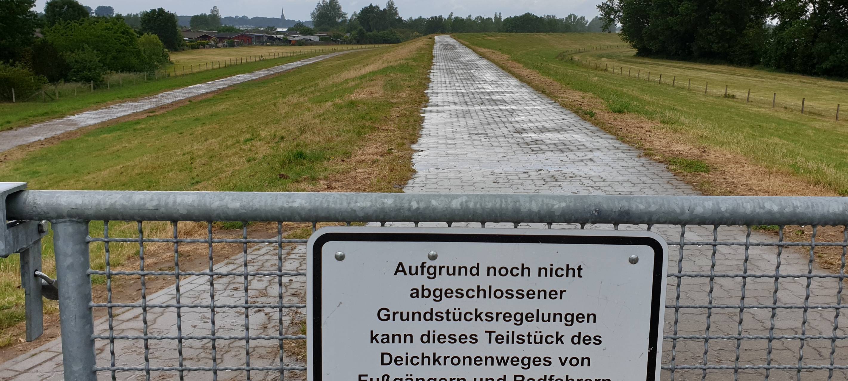 Niederrhein: Rheindeich zwischen Büderich und Ossenberg jahrelang gesperrt