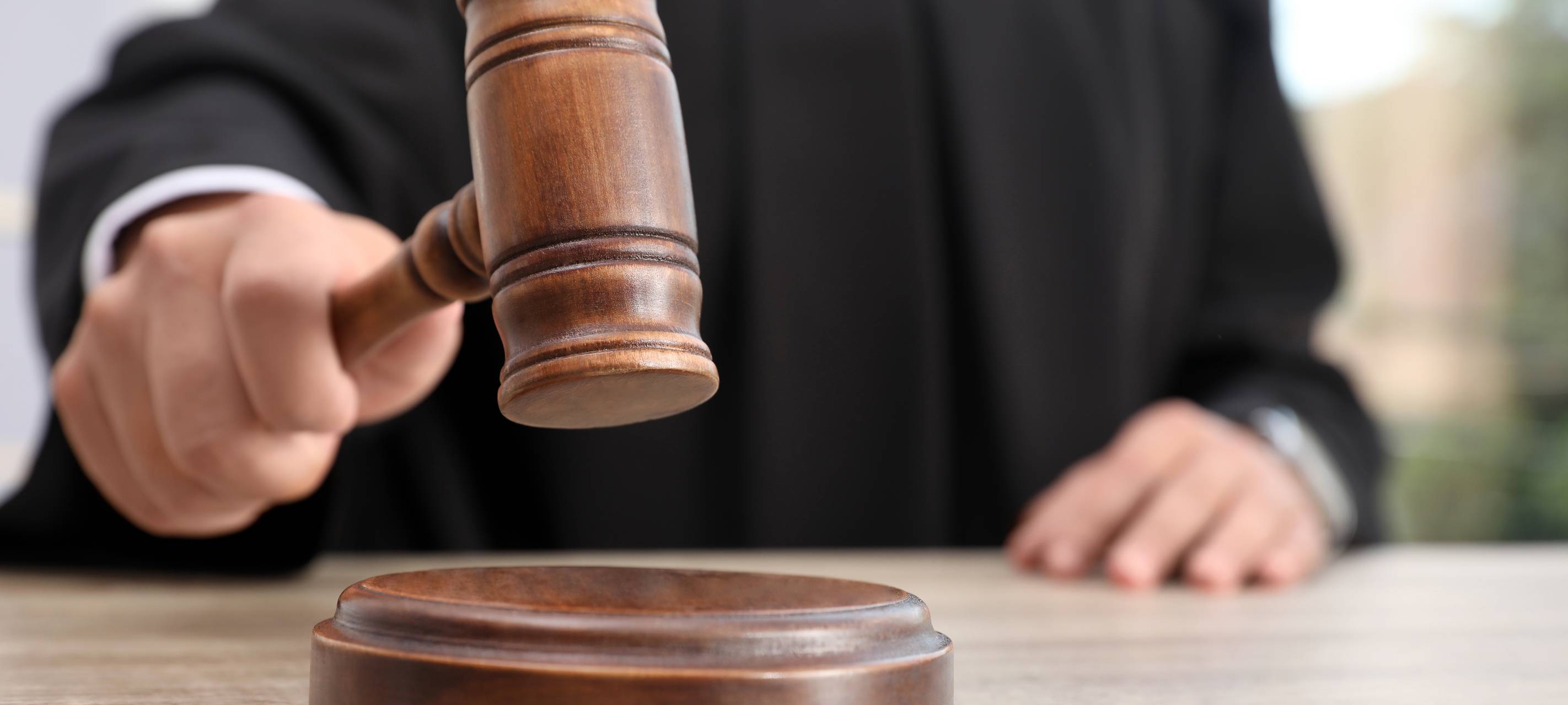 Weeze: 45-Jähriger wegen Brandstiftung verurteilt