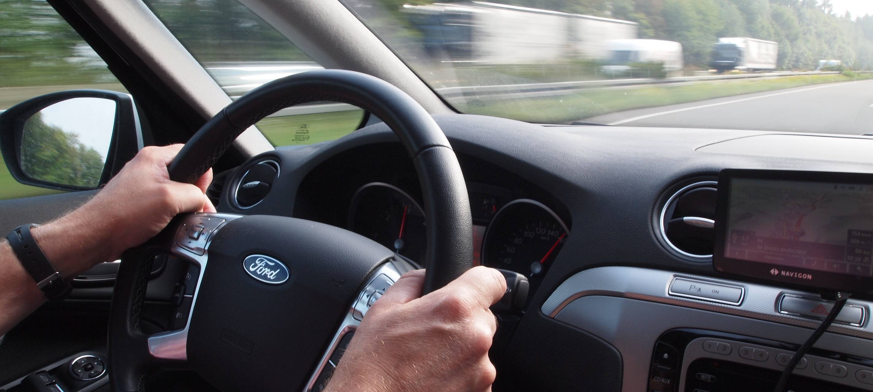 Hitzegadgets im Auto: Was mache ich, wenn die Klimaanlage kaputt ist?