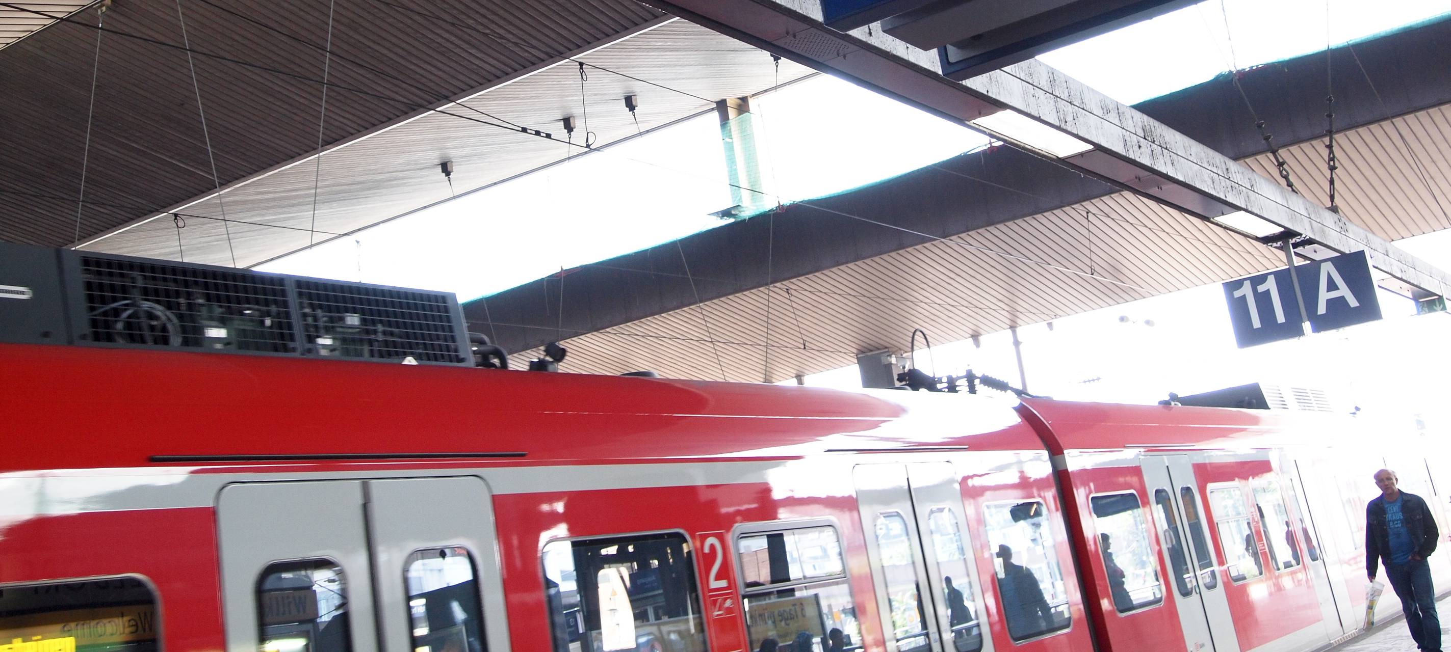 Niederrhein: RE10 hält jetzt auch in Düsseldorf-Bilk