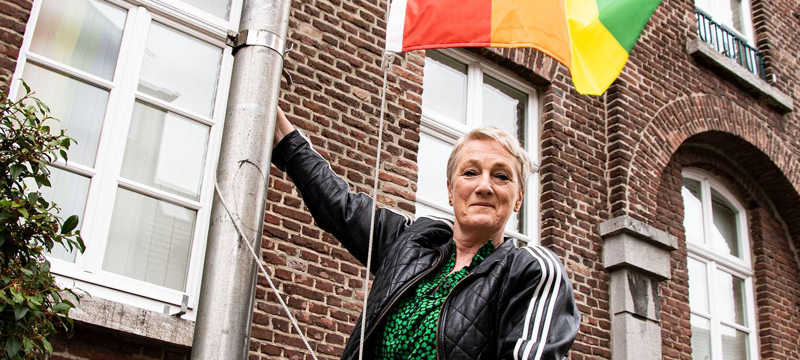 Kreis Kleve: Vor Rathäusern weht die Regenbogenflagge