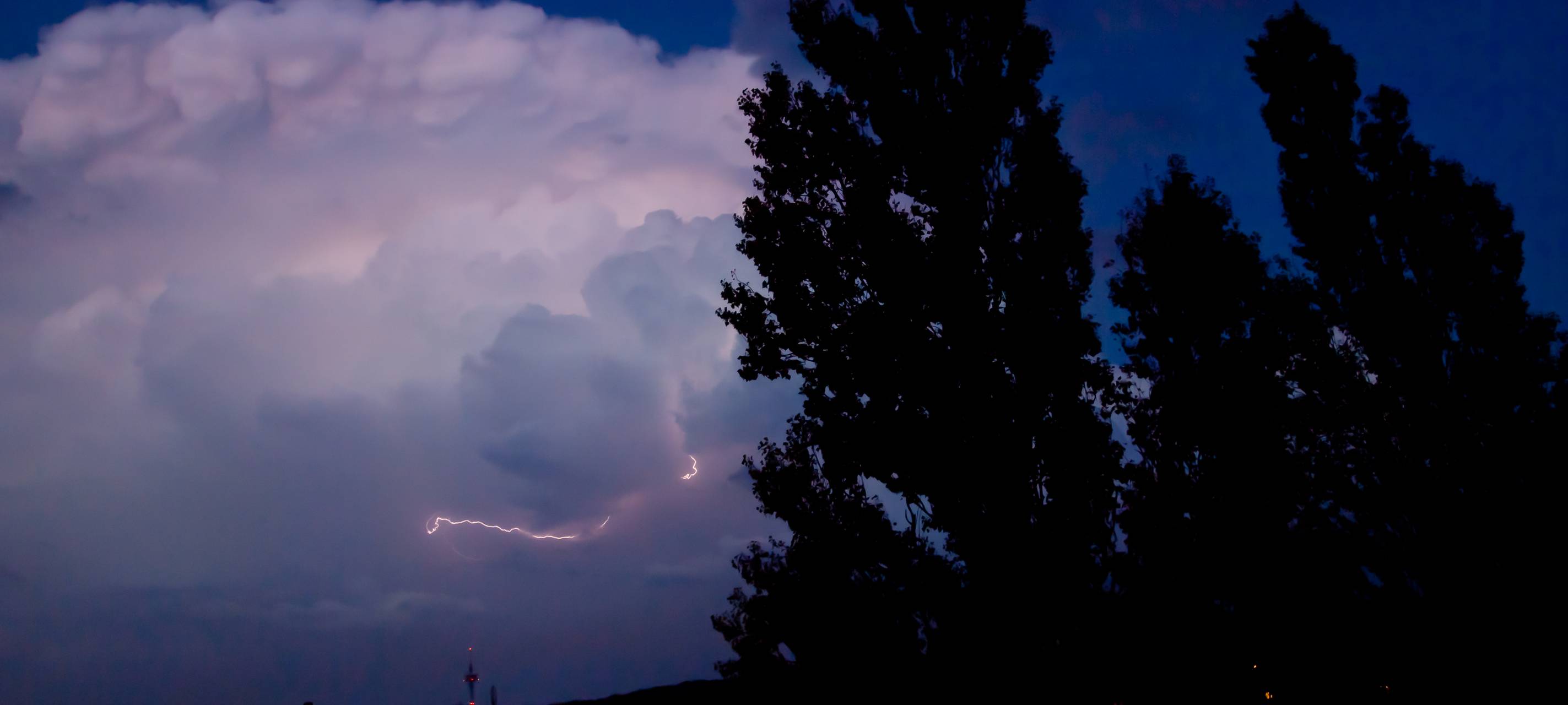 Dinslaken: Stärkster Blitz des Sommers gemesssen