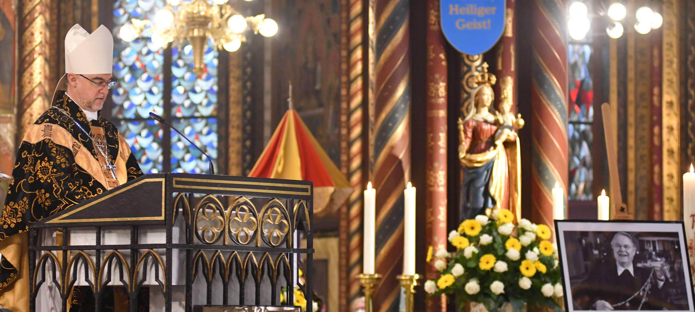 Kevelaer: Gedenkgottesdienst für verstorbenen Weihbischof Janssen