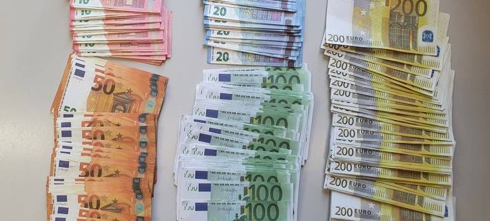 Kranenburg: Zehntausende Euro Theatergeld auf der Straße
