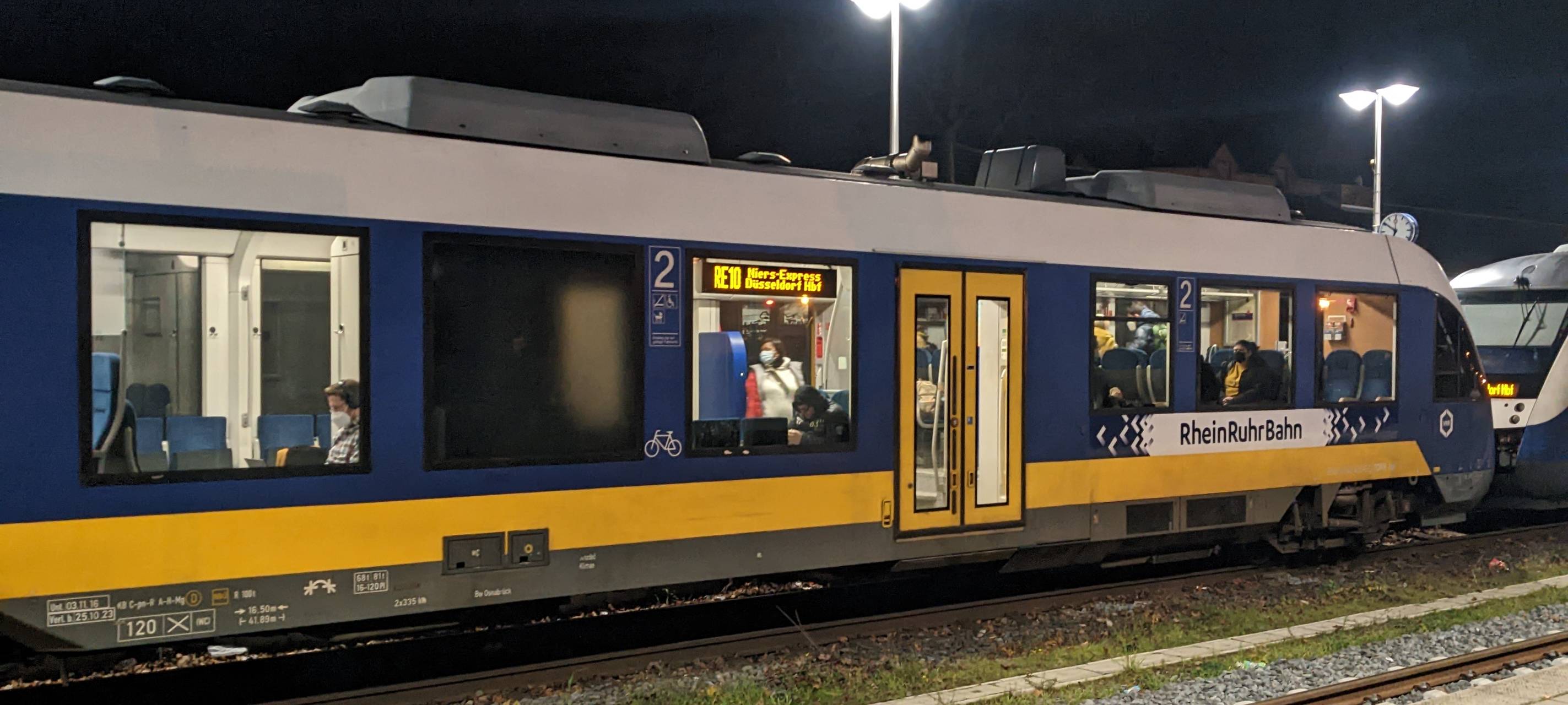 Niederrhein: Neue Haltepunkte für RE10?