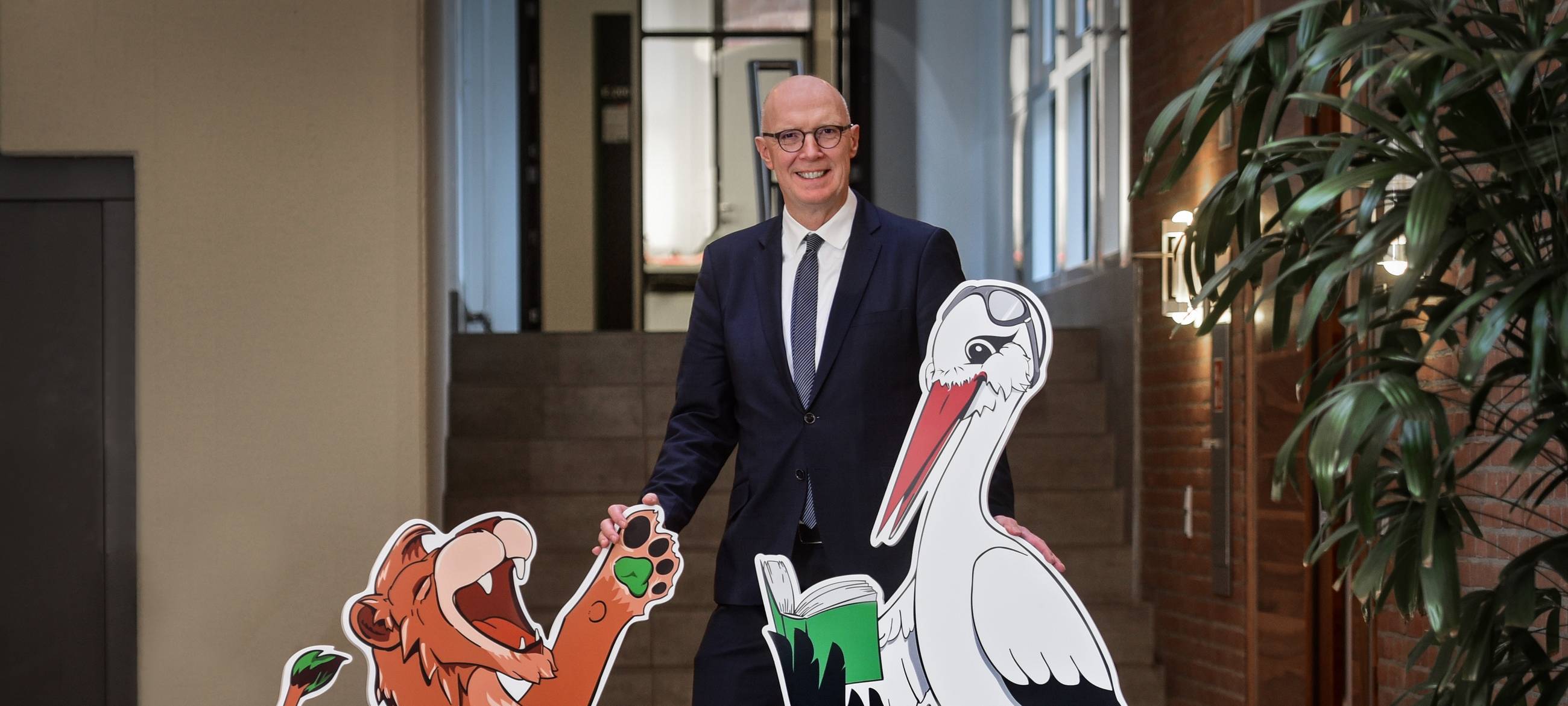 Kreis Kleve: Symbolfiguren "Kleo" und "Jette" vorgestellt