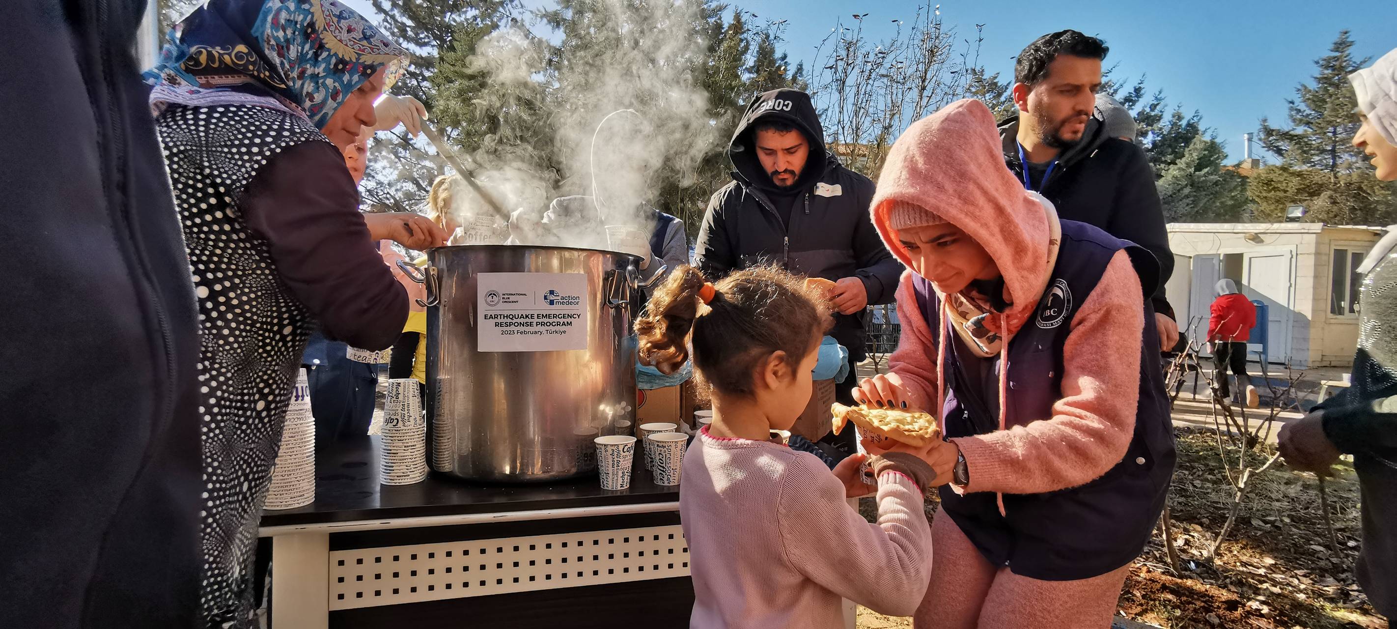 Türkei/Syrien/Niederrhein: action medeor setzt Hilfe fort