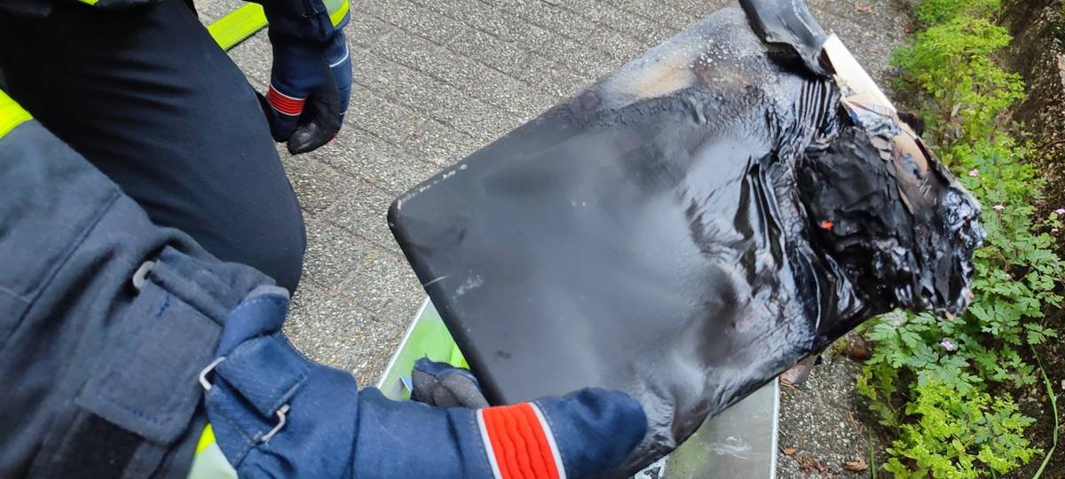 Bedburg-Hau: Kellerbrand durch Tablet
