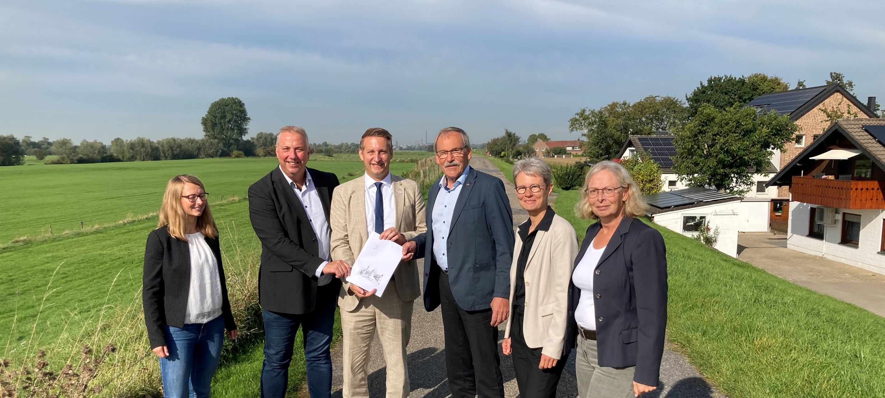 Rees: Land fördert Optimierung des Rückhalteraums Lohrwardt