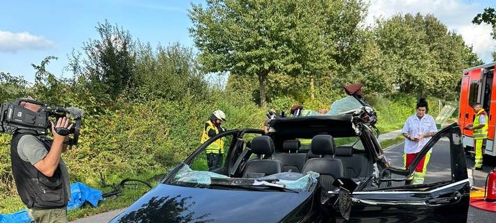 Bedburg-Hau: Rübenanhänger außer Kontrolle
