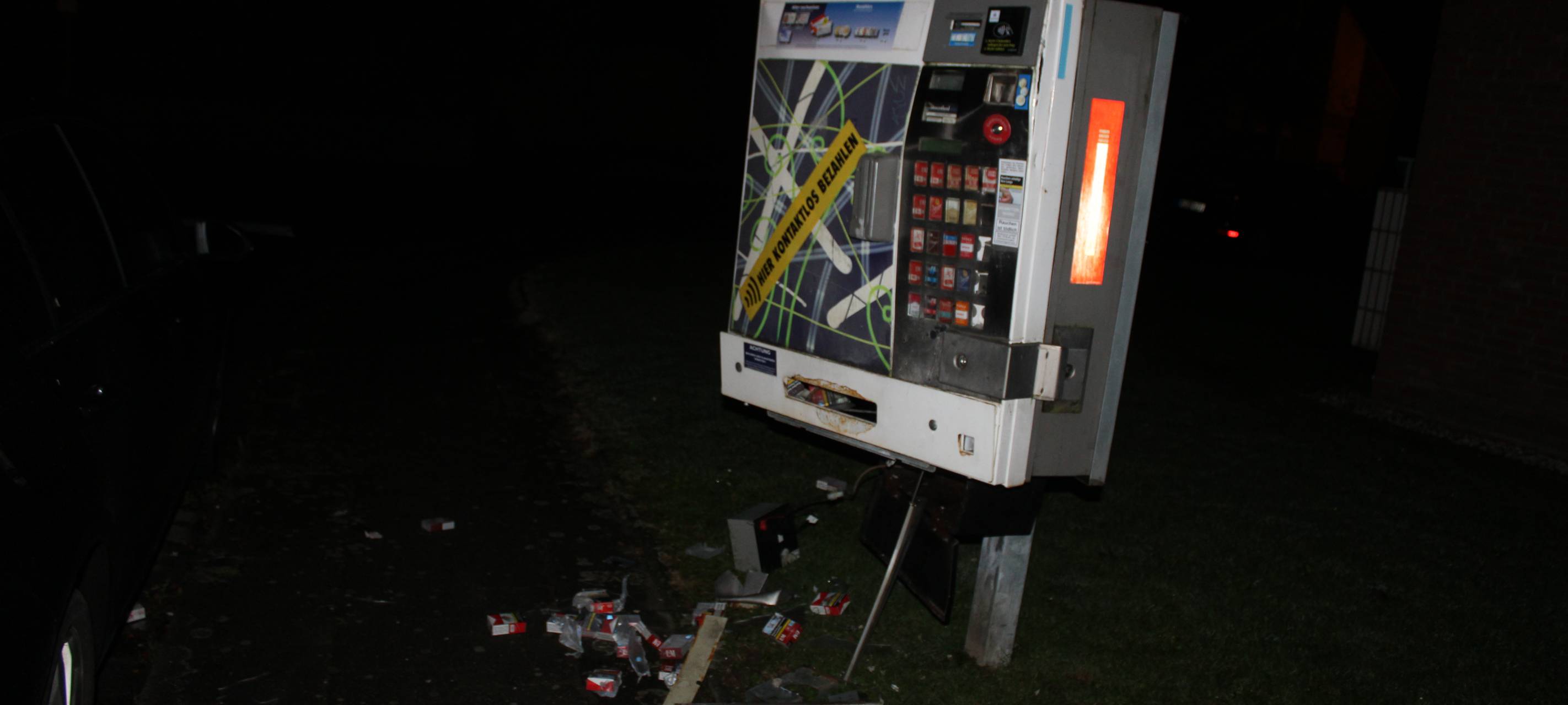 Weeze: Zigarettenautomat gesprengt - Zeugen gesucht