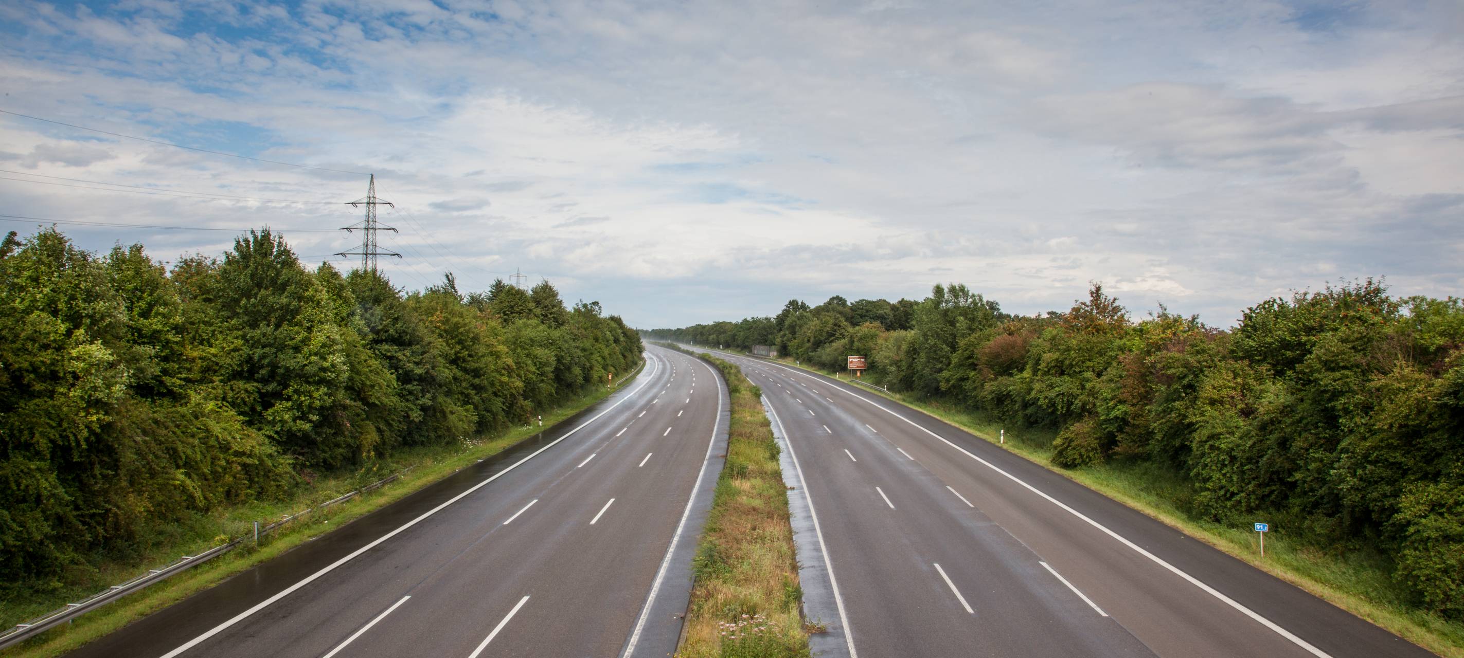 NRW/Niederrhein: Weniger Verkehr an Feiertagen erwartet