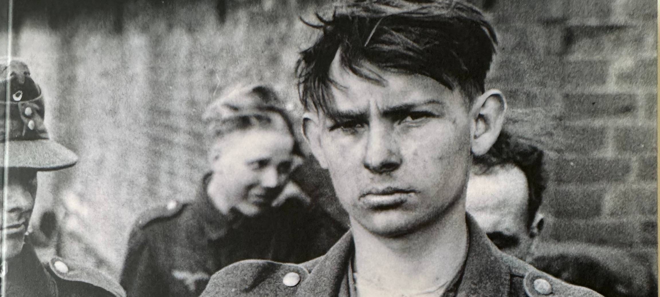 "Zeitzeugen 1939-1945" von Clemens Reinders