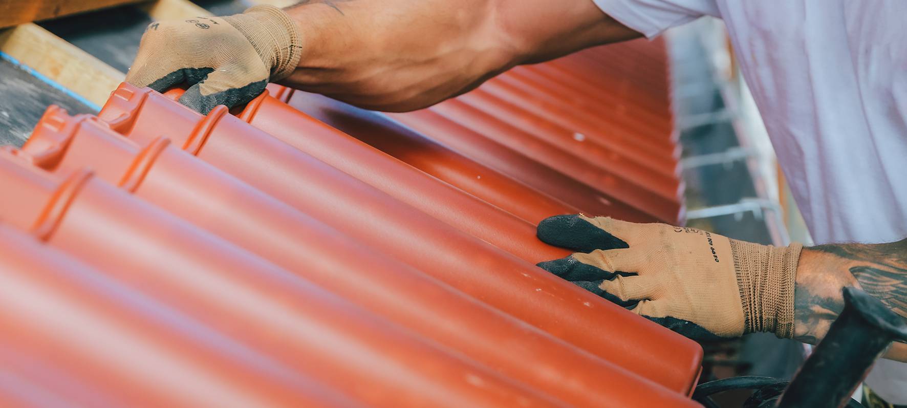 Niederrhein: Mehr Geld für Dachdecker gefordert