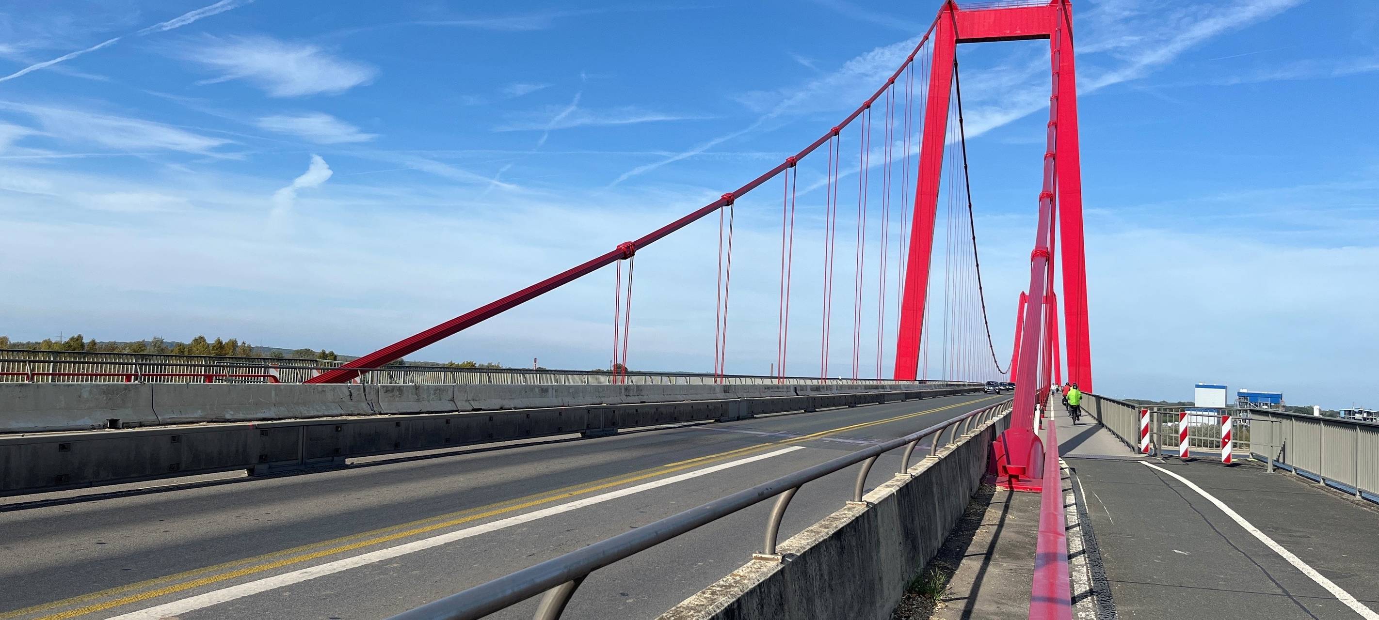 Emmerich: Neue Verkehrsführung auf Rheinbrücke ab Montag
