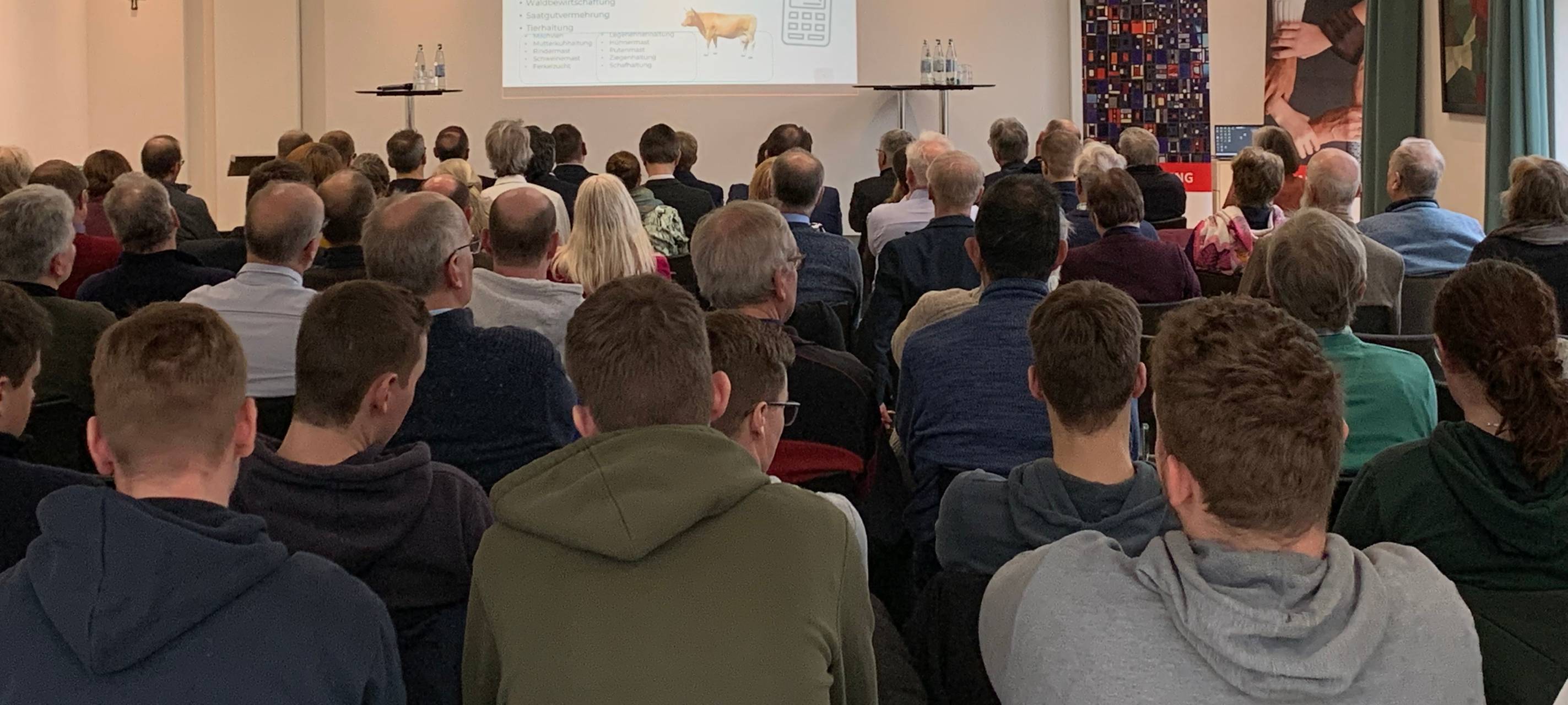Landwirte tauschen sich bei "Agrarvisionen" aus