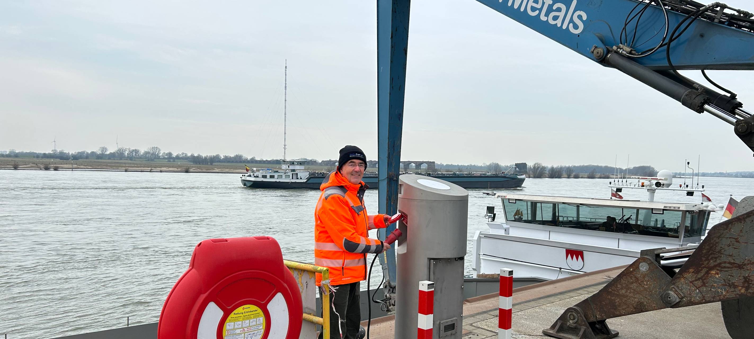 Niederrhein: DeltaPort-Häfen bekommen Landstromanlagen