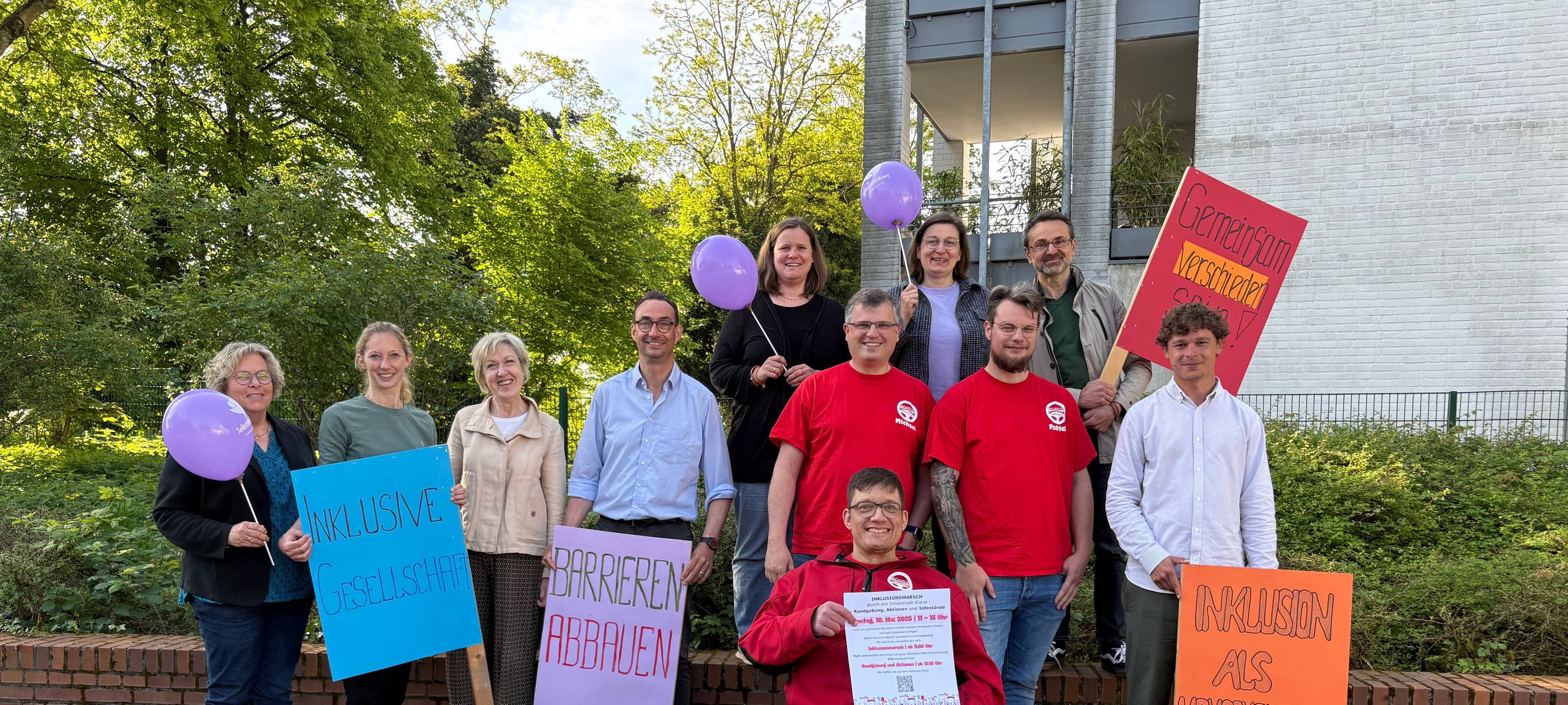 Inklusionsmarsch durch die Klever Innenstadt