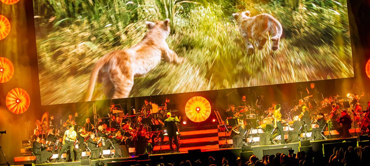 Disney in Concert findet in der Oberhausener Rudolf Weber-ARENA im Mai vor vielen Zuschauern und Fans statt.