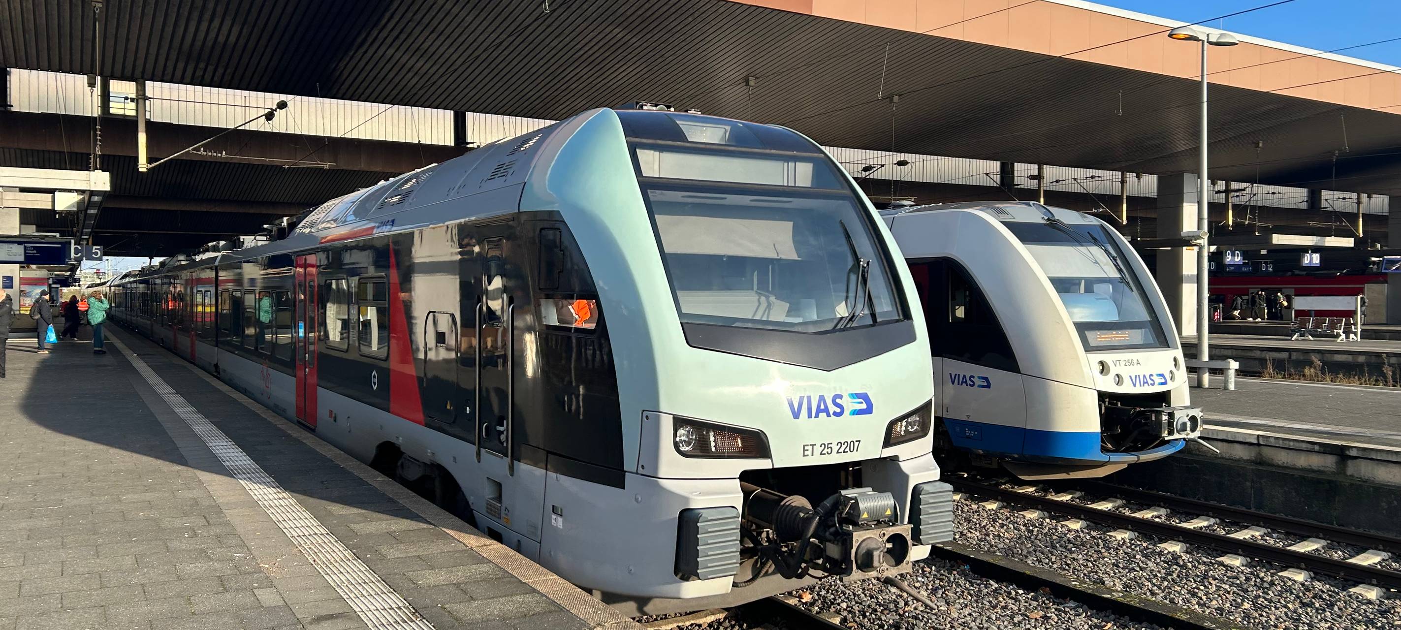 Emmerich: Nach acht Wochen Sperrung fahren wieder Züge