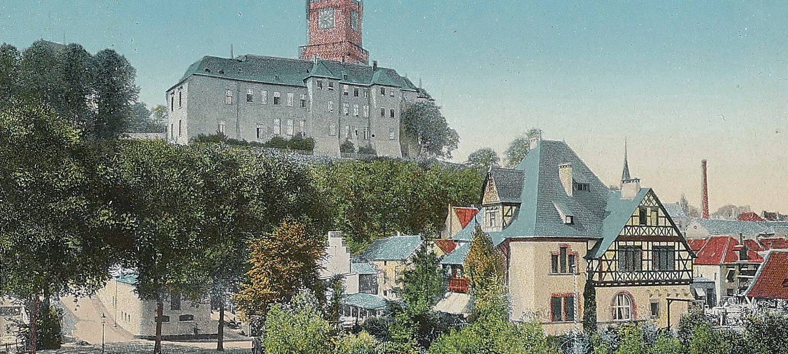 Kleve: Bedeutende Schenkung für Stadtarchiv