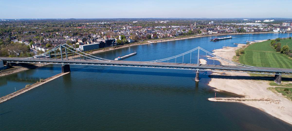 Krefeld: Seit heute Badeverbot im Rhein