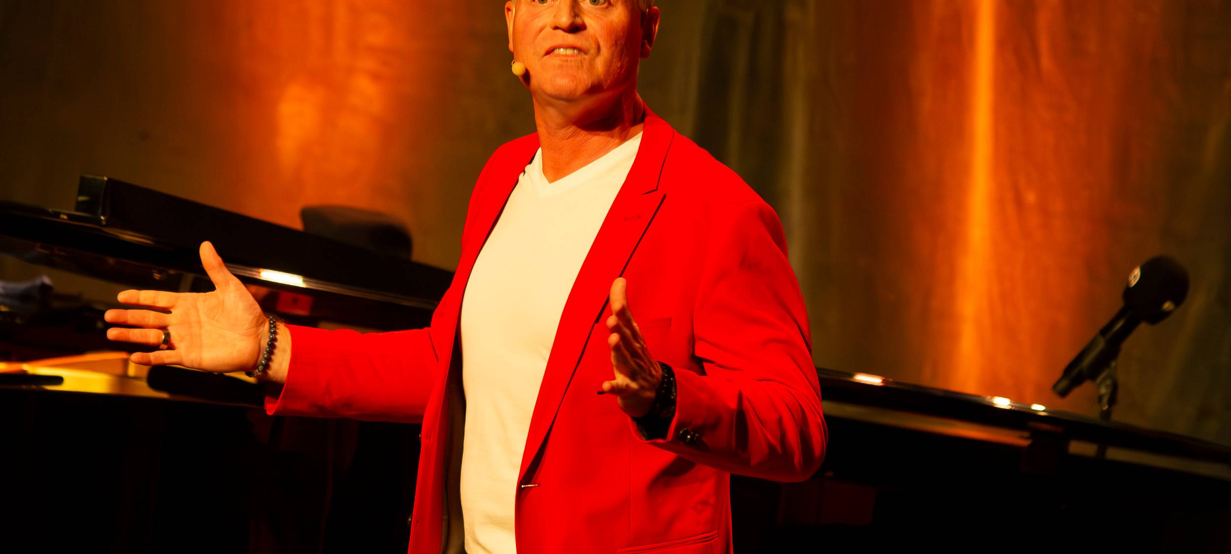 Das Savoy in Düsseldorf - Guido Cantz trat hier mit seinem neuen Tourprogramm "Komische Zeiten" auf