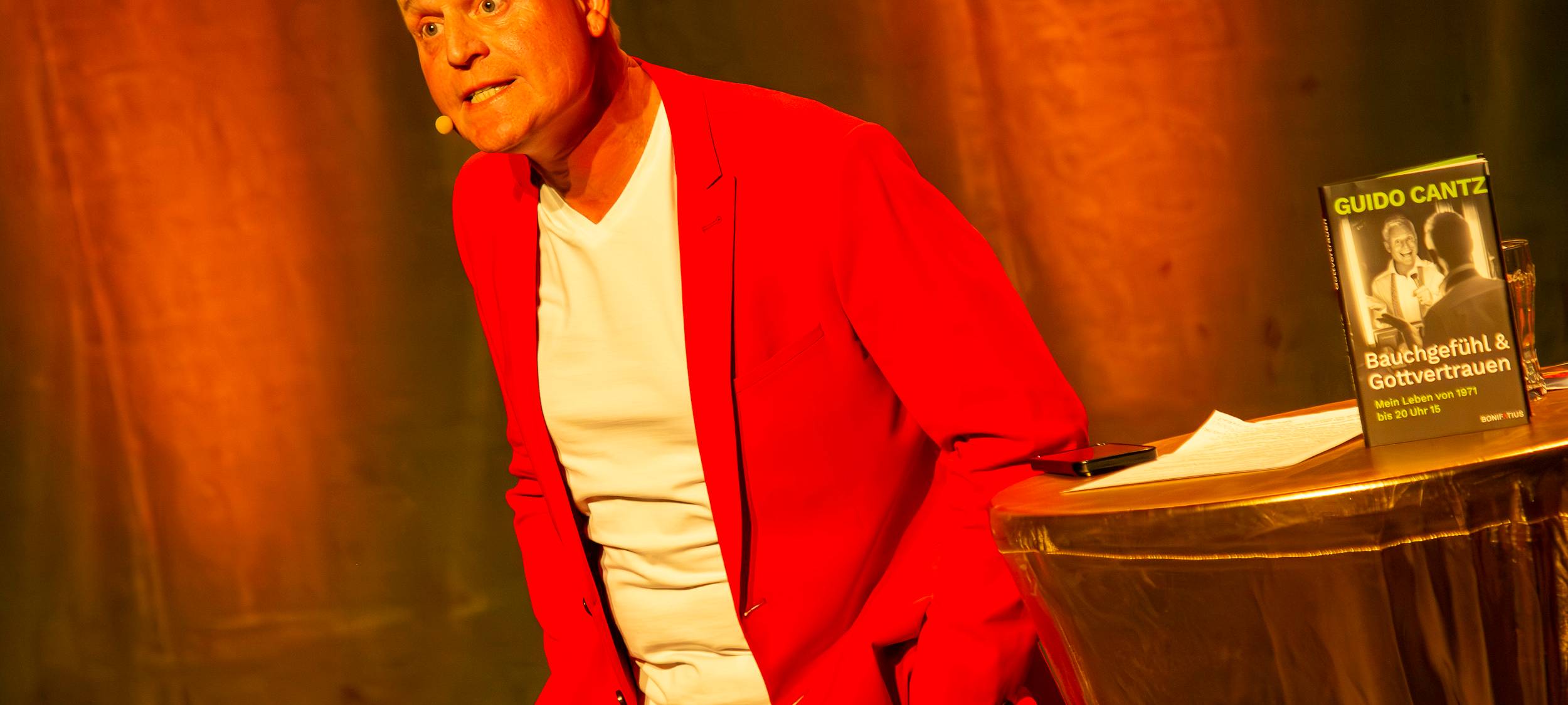 Das Savoy in Düsseldorf - Guido Cantz trat hier mit seinem neuen Tourprogramm "Komische Zeiten" auf