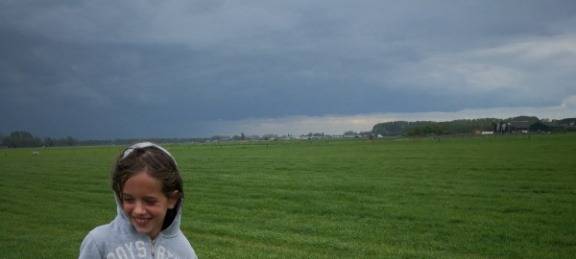 Pauline macht eine gute Figur beim Bauerngolfen.:)