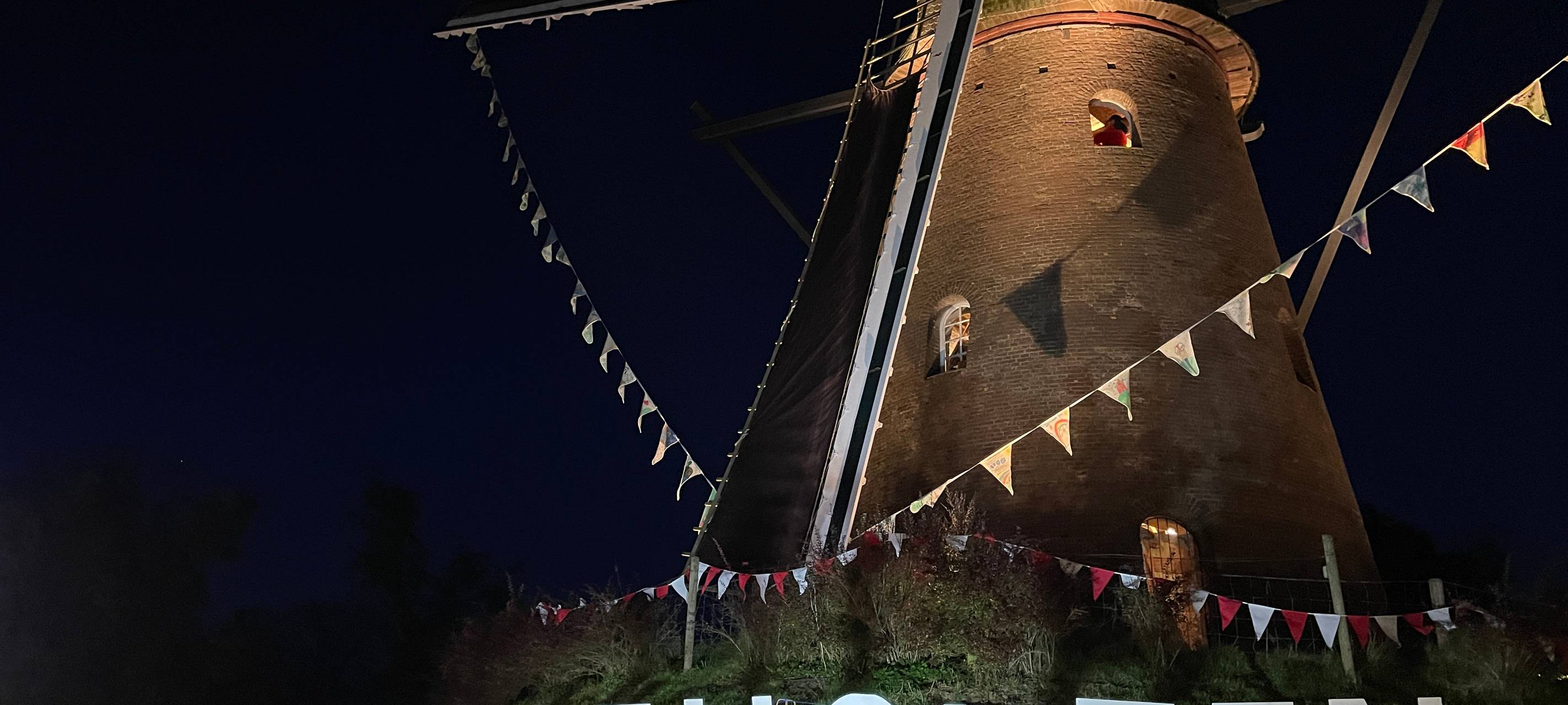 Novemberleuchten an der Eltener Mühle