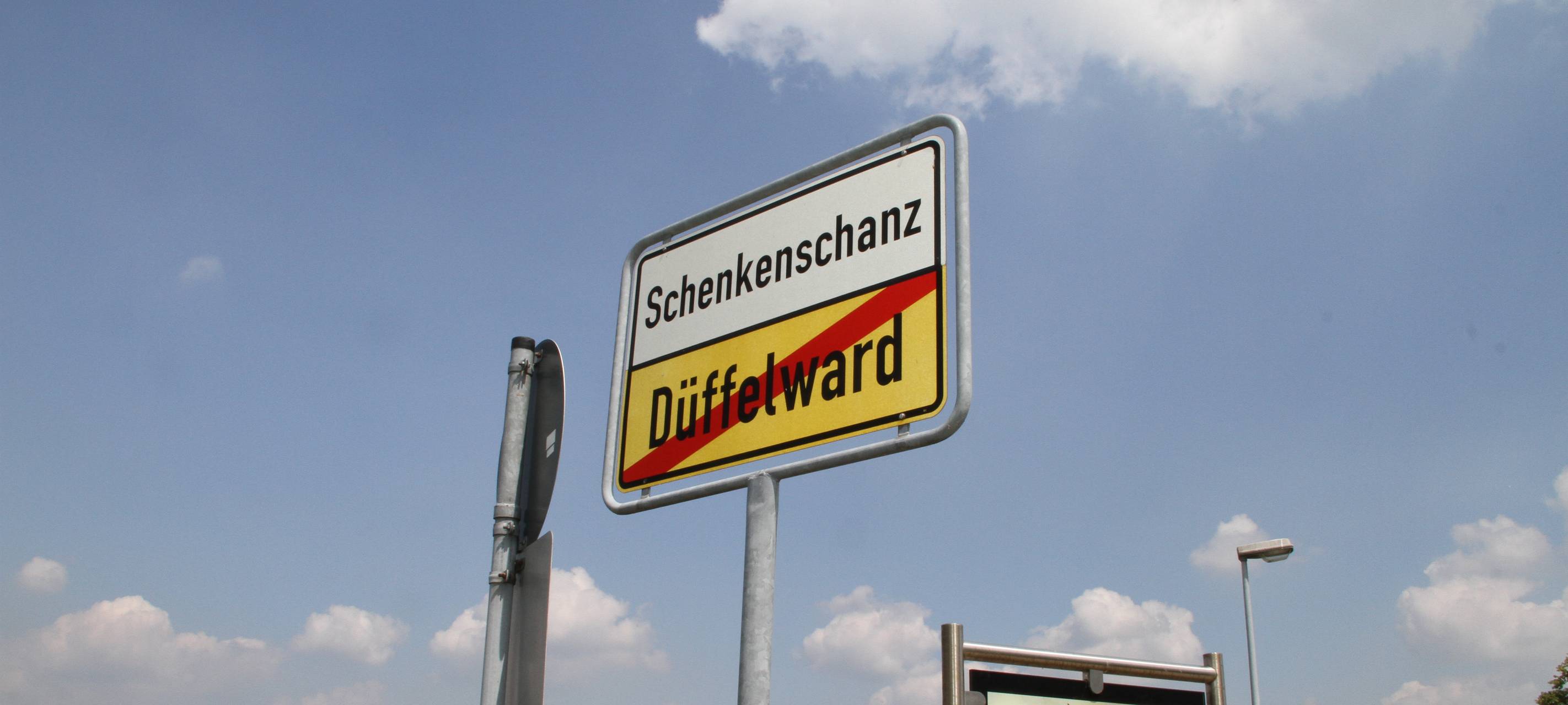Kleve: Niedrigwasser bremst Übersetzboot aus