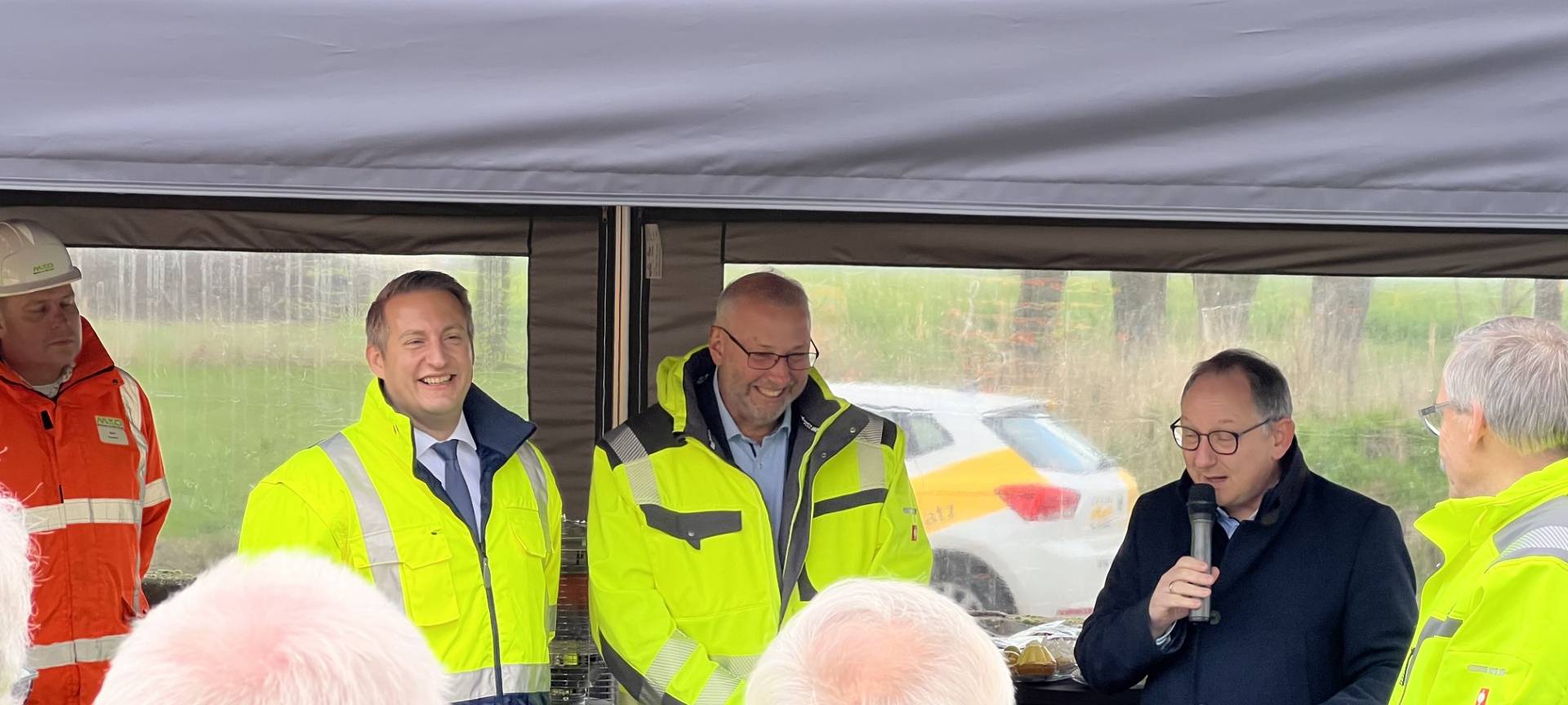 Deichsanierung in Emmerich-Dornick und Rees Esserden-Bienen