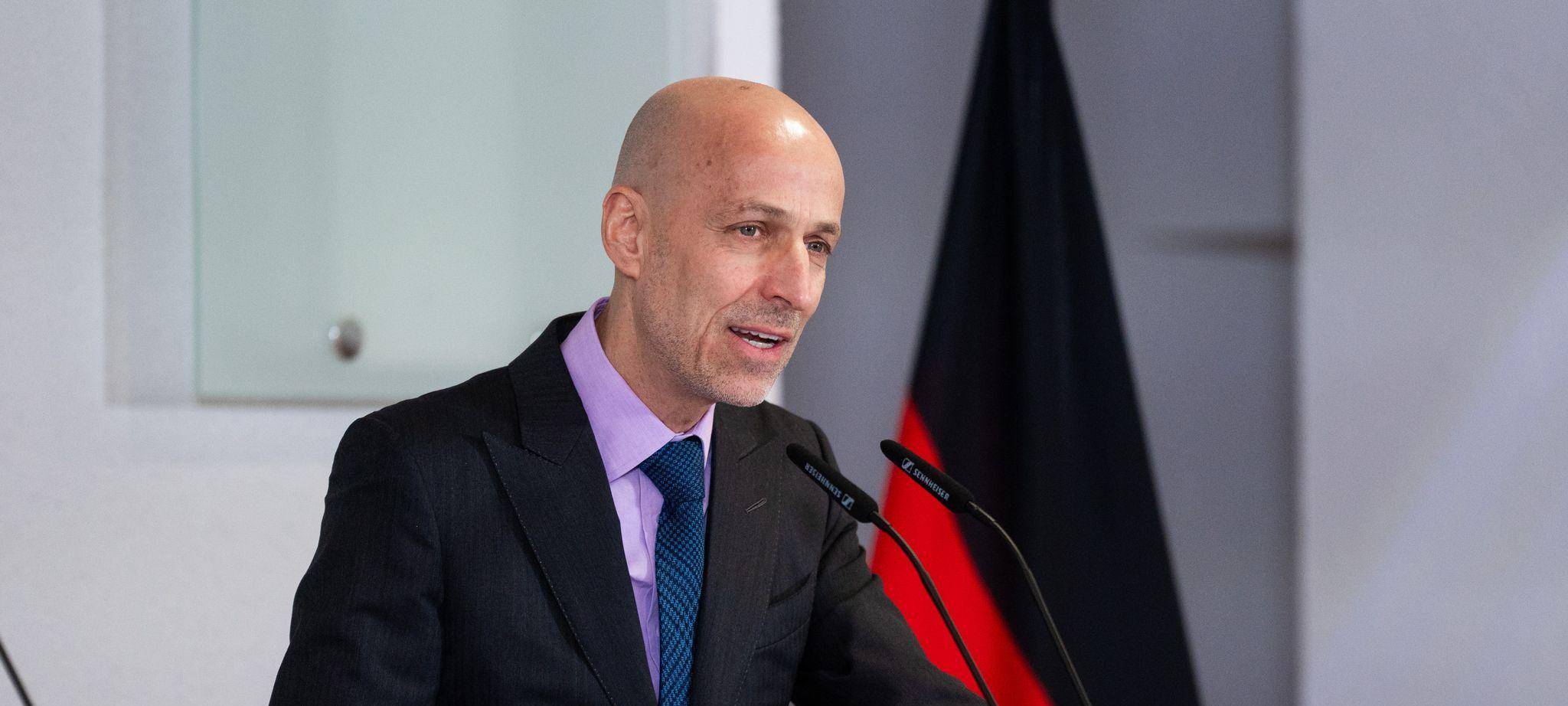 OECD sieht deutschen Aufschwung – Industrie warnt vor Krise