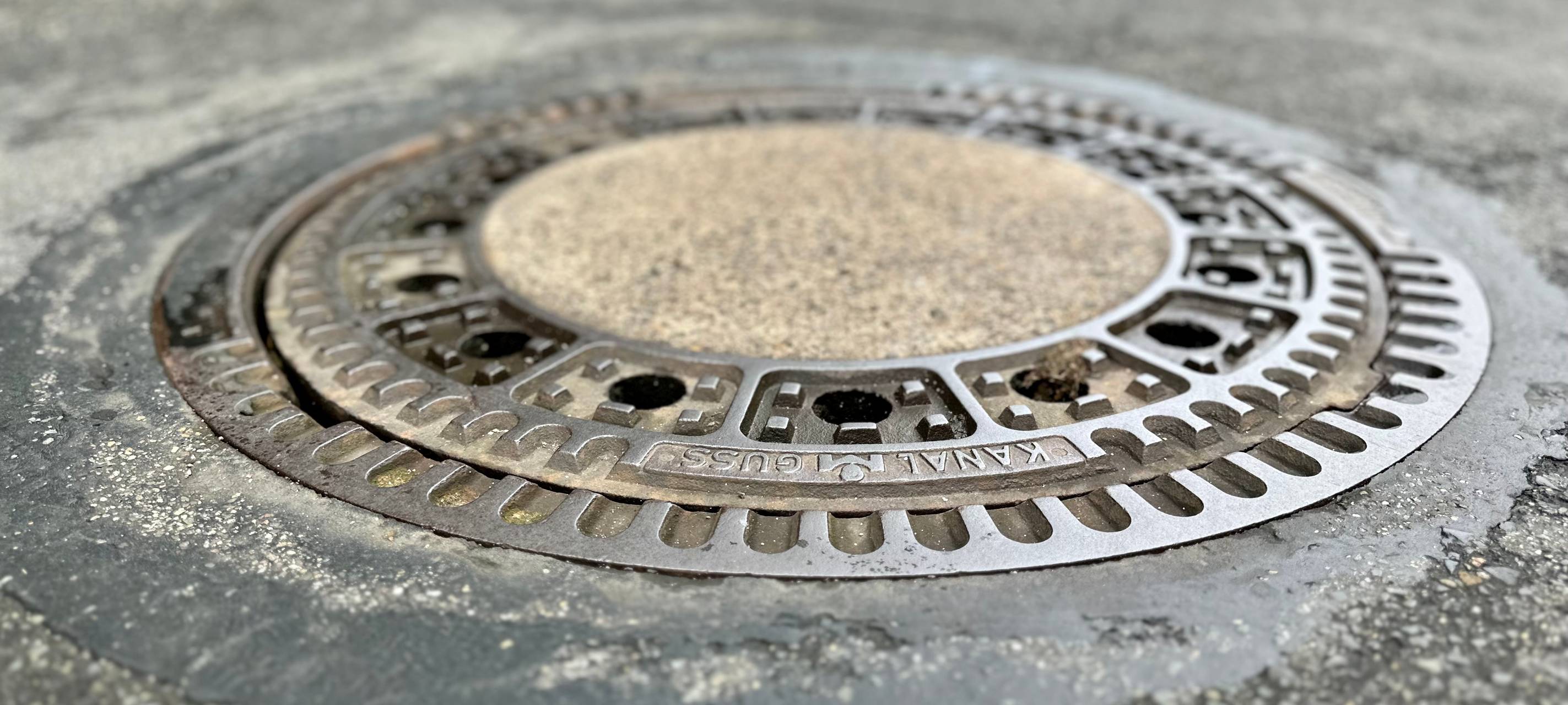 Geldern: Nächtliche Kanalarbeiten in der Innenstadt