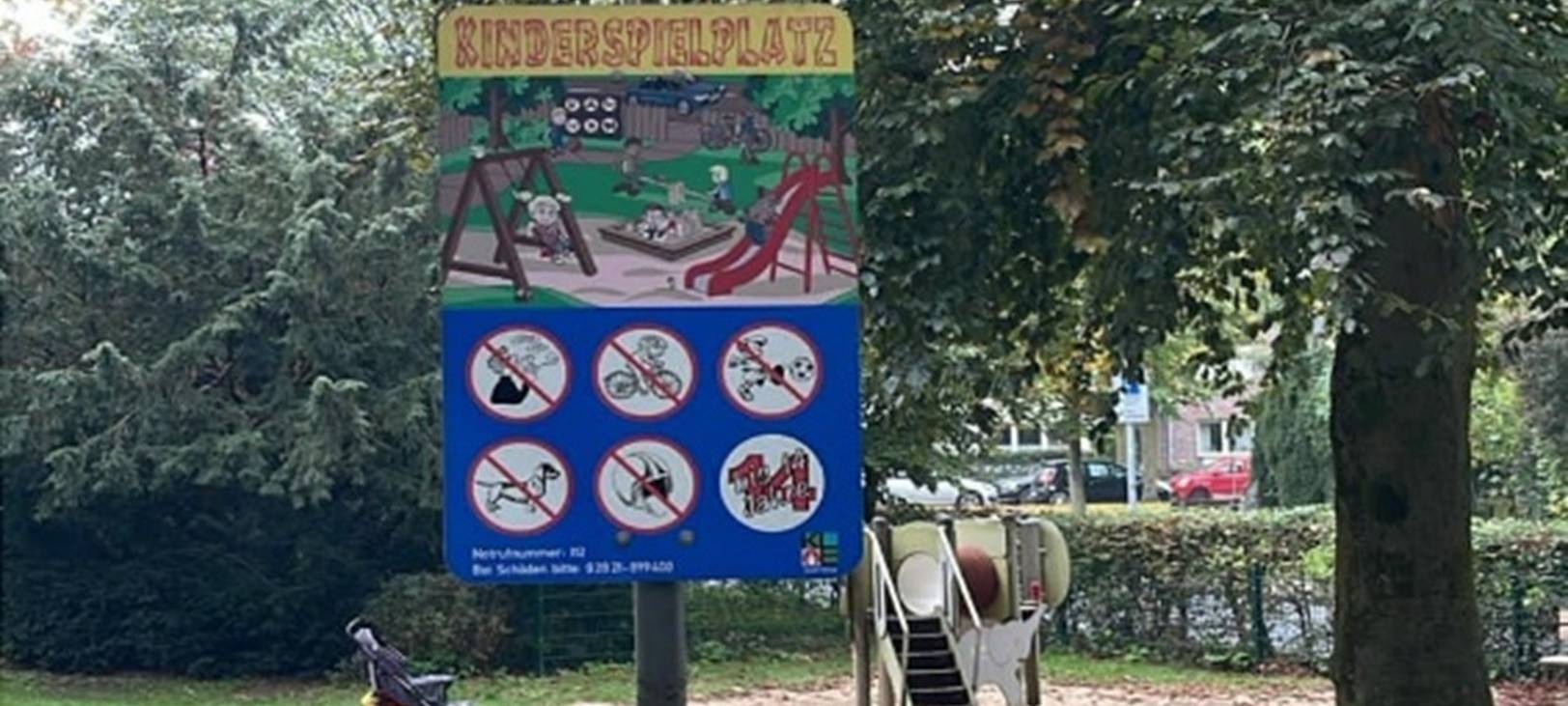 Kleve: 81 Rettungspunkte an Spielplätzen angebracht