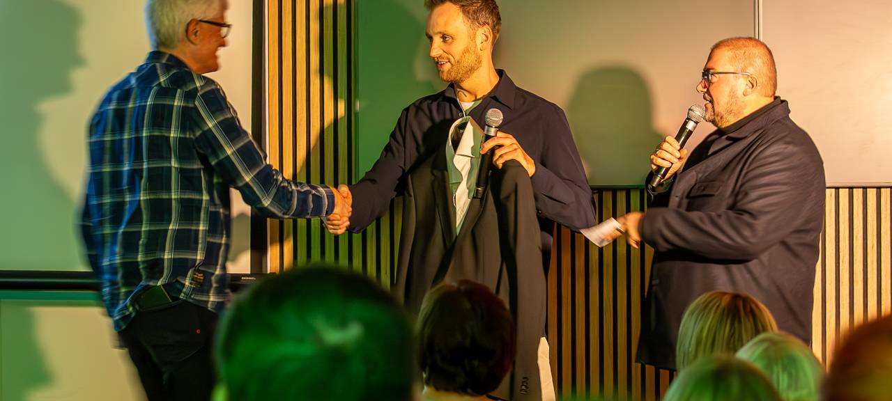 Leon Windscheidt – hautnah: Ein unvergesslicher Abend für Aktion Lichtblicke