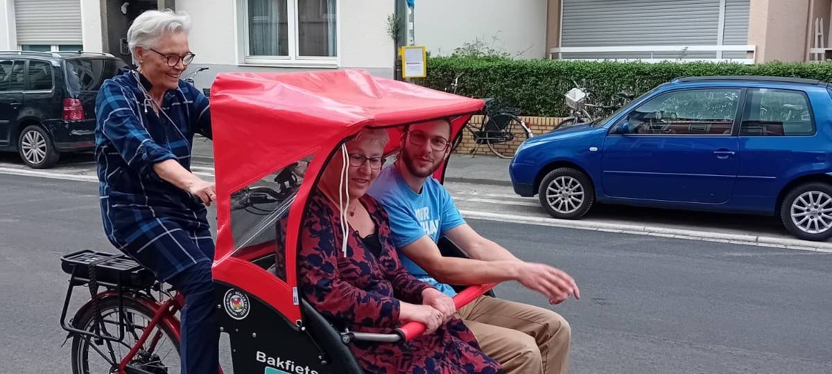 Rikscha-Fahrten für Senioren in Kleve - Treffen geplant