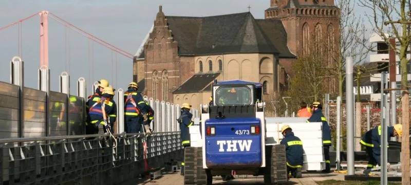 Emmerich: Große Hochwasserschutzübung