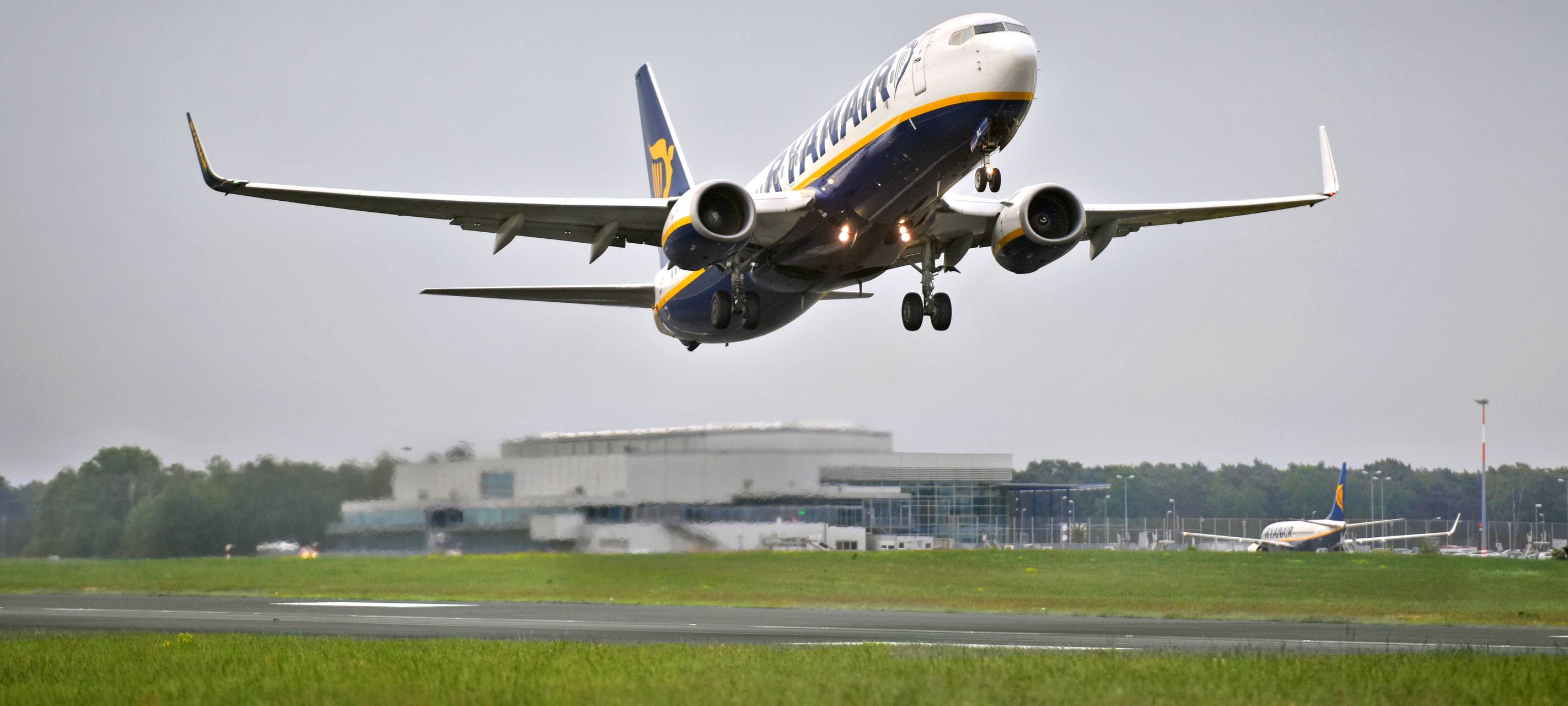 Weeze: Mehr Flüge im Sommer 2026